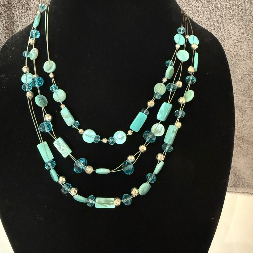 💎Elegant Multi-Strand Turquoise Colored Beaded Necklace